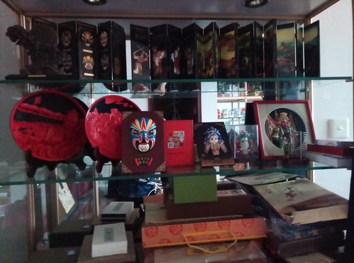 回饋老顧客低價(jià)出售圖片中所有商品,消息真實(shí),可上門來(lái)購(gòu)